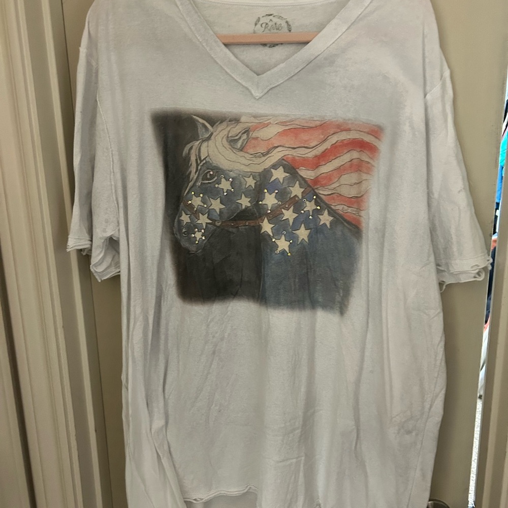 A Rare Bird Patriotic Horse Graphic V-Neck Tee